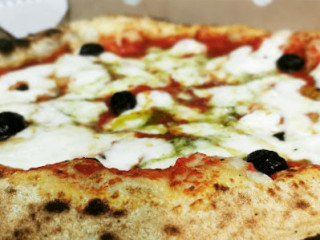 Ô Grain De Pizz' Et Distributeur De Pizza Au Feu De Bois 24h/24 Entre Le Primeur Et La Boulangerie)