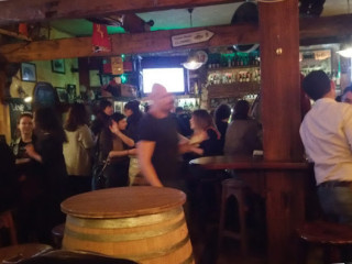 O'sully Irish Pub