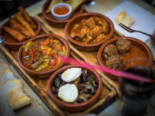 restaurant image