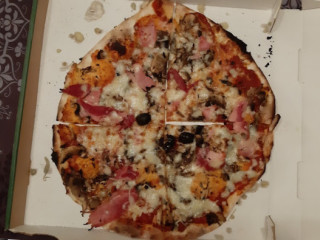 Le Pizzaiolo Le Camion Pizza De La Region De Cailly