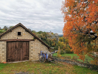 Le Relais De Belcastel