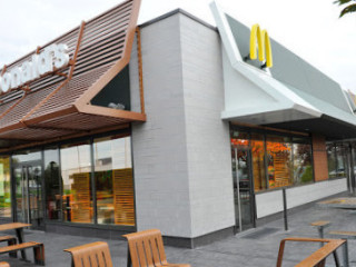 Mcdonald's Saint Etienne Du Rouvray Zénith