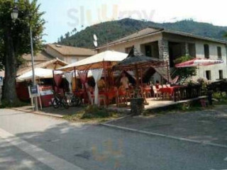 Un Dimanche à La Campagne