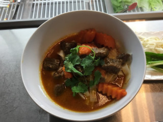 Phô Ly