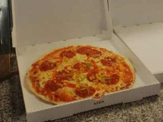 Pizza Bella Italia 4