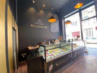 Glaces Moustache