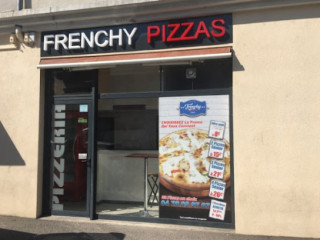 Frenchy Pizzas