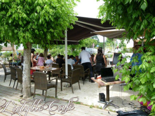 L'idylle Café