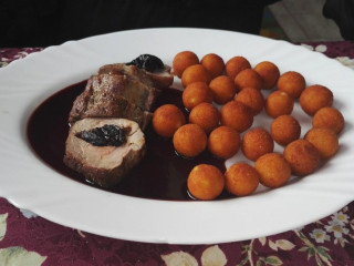 Mlýnský Domov Restaurace, Pizzerie A Penzion