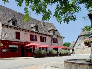 Auberge De La Tour