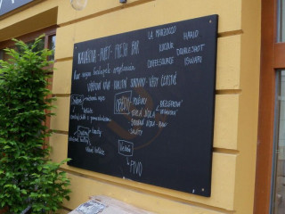 Šťastná Koza Barevný Bufet