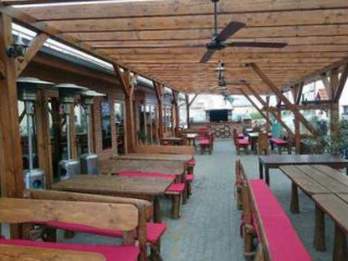 Restaurace Včelařský Dvůr