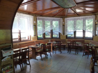 Na Tý Louce Zelený