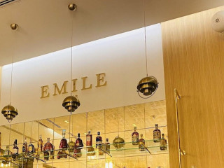 Emile Brasserie