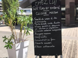 Chez Lui