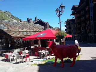 La Vache Rouge