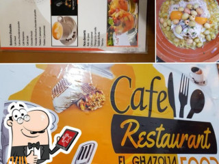 Café El Ghazoua Food