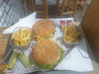 Burger Chou