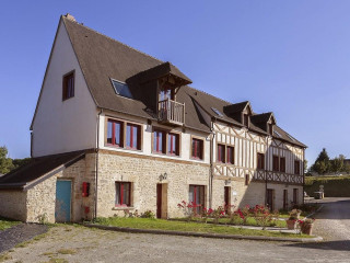 Normandy Country Club Bellême (by Popinns)