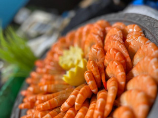 Les Poissonneries De Julia Lyon Halles De L'ouest