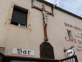 Café Du Crucifix