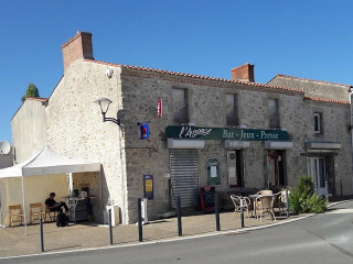 L' Auzance Café