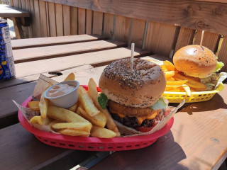 Yellow Bus Burger Beaune