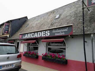 Les Arcades