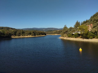 Lac Et Barrage Du Ternay