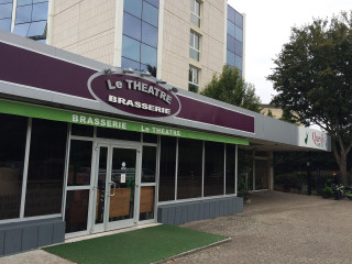 Bar du Theatre