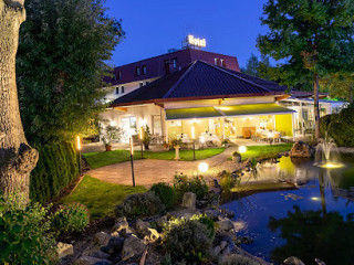 Lázeňský Park Bílina Kyselka