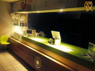 restaurant image