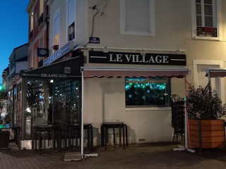 Le Village