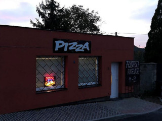 Pizza Postřižín