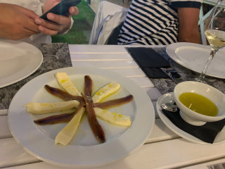 V And B St-genis-pouilly