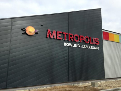 Metropolis Bowling Laser