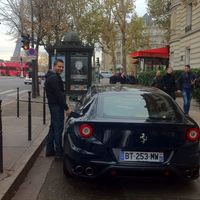 Champs-elysees