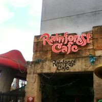 Rainforest Cafe Disney Village